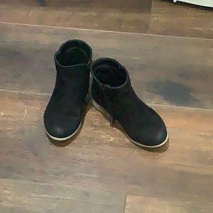 Toddler girl ankle boots